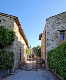 Fairytale apartment in 12th century castle - Umbria - Monte lʼAgello - 7