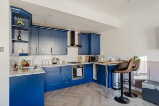 Newly Renovated Stylish Urban Modern 2BED 1Bath E14 Flat - Londra - 1