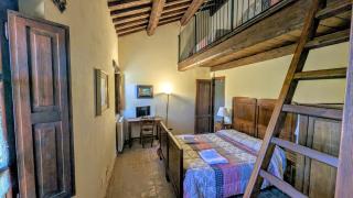 Agriturismo Santa Giusta - Poggio San Lorenzo - 8