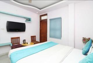 Private Room in Hotel Anoop, Paharganj - New Delhi - 9