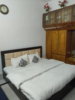 Private Bedroom 15 mins from Kashi Vishwanath Temple - Varanasi - 4
