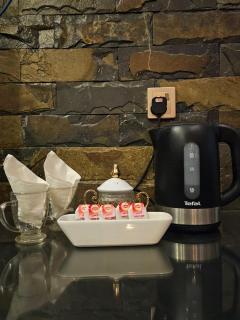 A H FARM & Guest HOUSE -  - 9