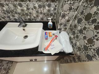 Hotel Benson Blue In Cuttack - Cuttack - 5