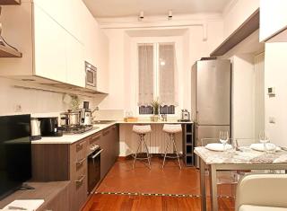 Elegant 2 bedroom apt - 10 min to Duomo, 2 min to Subway - Milan - 9