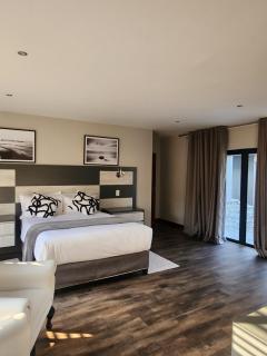 Diamond and Pearl Holiday Home - Hazyview - 8
