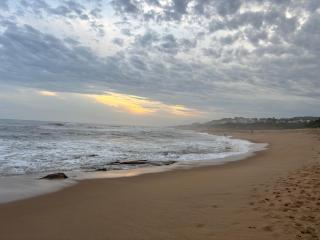 Full Circle Beach House - Pennington - 9