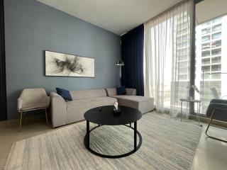 Aesthetic 1BR with Stunning Pool in JVC - 4