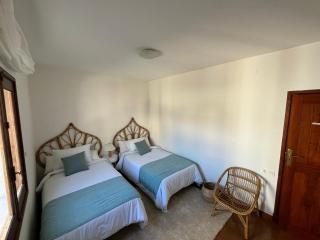 Apartamento en 1ª línea de Playa Silgar con vistas al mar y parking privado - 2