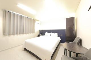 Easy Stay Hotel - Gwangju - 1