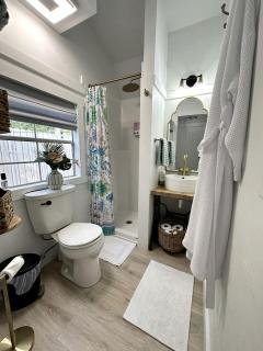 Secluded Tiny House in Hampstead, North Carolina and near Top Sail Island, Perfect for a Weekend by the Sea - Hampstead - 7