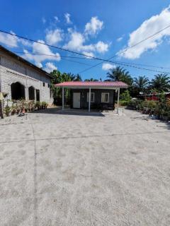 STUDIO HOMESTAY Arjuna - Pantai Remis - 3