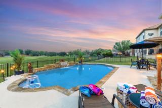 Serene Views with Heated Pool - Sleeps 10 - Pet Haven - Schertz - 9