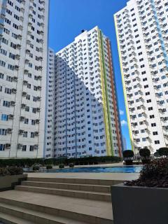 MPlace Condominium - Manila - 5