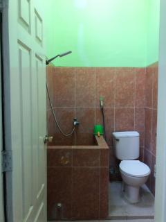 Asoka Homestay Yogyakarta - Demangan - 1