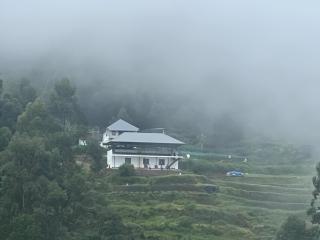 Orange Valley Farm Resort - Munnar - 0