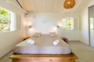 Physareve Villa with Panoramic Sea View - Le Robert - 6
