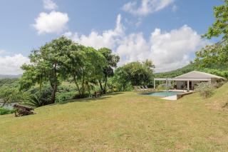 Physareve Villa with Panoramic Sea View - Le Robert - 1