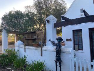 Dove Cottage at Rhebokskraal Olive Estate - McGregor - 1
