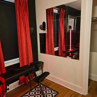 The Scarlet Bungalow-ADULT THEMED RED ROOM - Charleston - 8