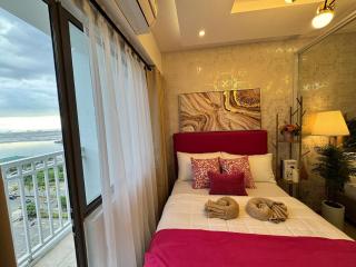 Shore Residences Sunset Room facing Manila Bay & City View RM1641 by Prime Stay MOA - Manila - 8