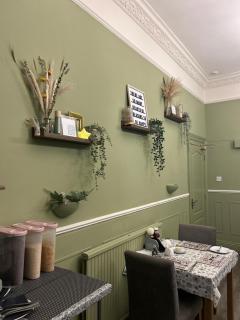 Cherwood Guest House - 7