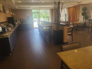 Dothan East Inn & Suites - Dothan - 6
