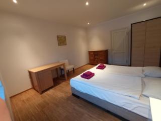 City Center 3 bedroom apartment - Tallinn - 2