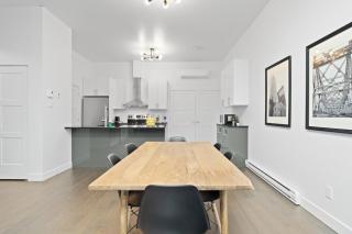 Modern and Cozy 2bdr near St-Hubert Plaza - Montréal - 1