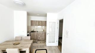 Apartman Car - 5