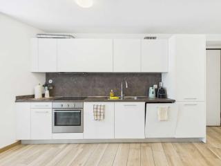 Court House Curio - 7