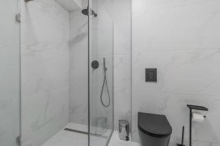 Luxury Grey Residence - Central, Free Parking, Self Check-In - 3