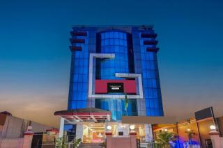 Super Townhouse Hatigaon Near Medicity Formerly Hotel Grand Majesty - Dispur - 5