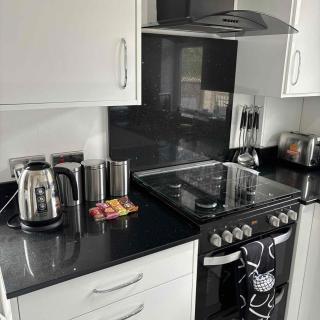 Southampton 3 Bedroom Luxury House - Southampton - 1