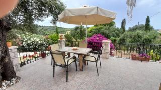 Ferienhaus Nora mit zwei schönen Doppelhaushälften, "Meeresbrise 1" - Agios Spyridon Corfu - 4