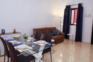 Cozy escape in vibrant Gżira - 7