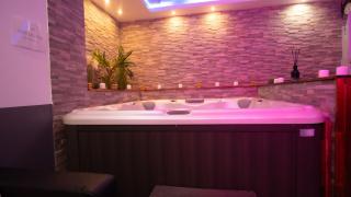 Golden Jacuzzi - Léguevin - 6