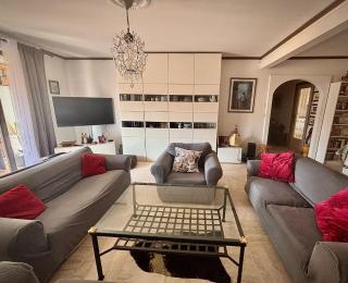 Évasion aux Portes de Cannes 100m2 Lumineux 2 Chambres Terrasse et Commerces - Le Cannet - 2