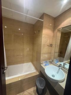 Studio for Rent - Ra’s al-Chaima - 9