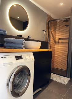 Modernes Designer Apartment mit Balkon 5 Min zum Oktoberfest & City - Munich - 4