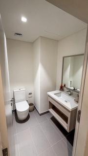 Modern Luxury at The Yas Escape - Abu Dhabi - 2