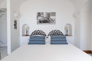 Amore Rentals - Villa Le Sirene - Positano - 1