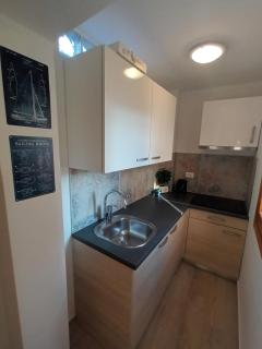 App Hedonist - Novigrad - 4