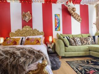 Circus Circus - Holywell - 6