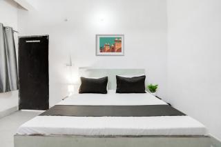 Hotel O Silver Inn - Izatnagar - 9