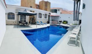 Casa Lomas en Zona Dorada, 5 minutos de la playa - 1