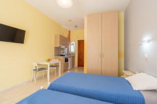 George's 3-bed Studios with Garden - 4