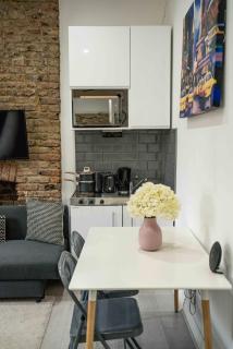 Stylish Flat for 2-4 by Kilburn & Hampstead station - Londra - 7