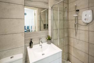 Stylish Flat for 2-4 by Kilburn & Hampstead station - 6