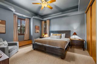 Fam-Friendly Cabin Retreat Hot Tub Game Room - Flagstaff - 5
