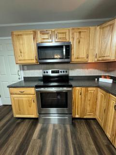 Spacious home, 5 mins to Missouri Valley College - 7